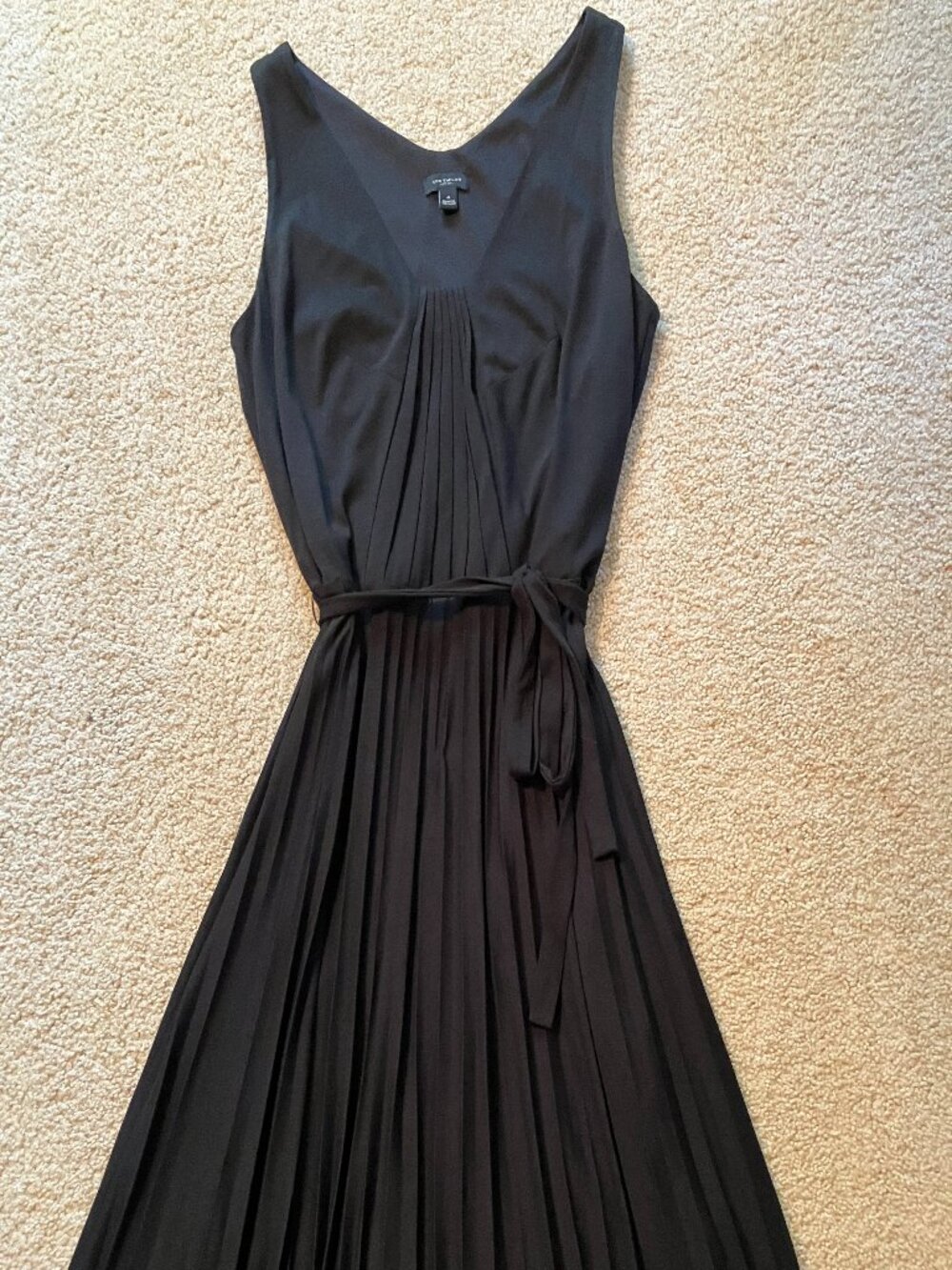 Ann Taylor Dress, Size 4, Black
